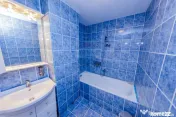 Apartament de vanzare 4 camere decomandat etaj 2 