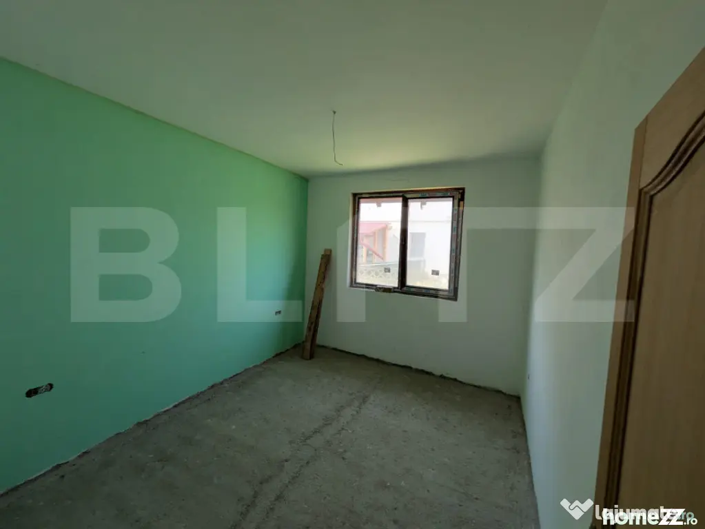 Casa semi-finisata de vanzare, 299 mp, zona Moreni - Moreni (Dambovita)