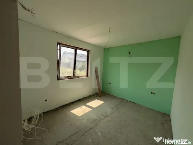 Casa semi-finisata de vanzare, 299 mp, zona Moreni - Moreni (Dambovita)