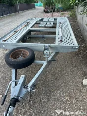 Platformă auto 2 axe BNG 2700 kg – Basculabilă – Stare foarte bună