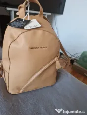 rucsac piele nou