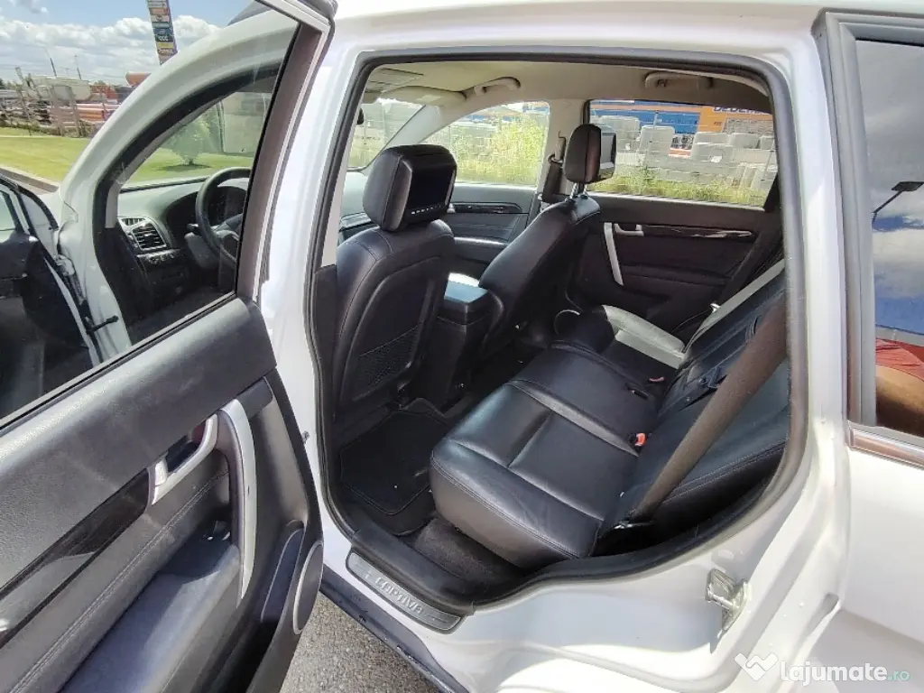 Vând Chevrolet Captiva 2014, 4x4, cutie manuală, 7 locuri