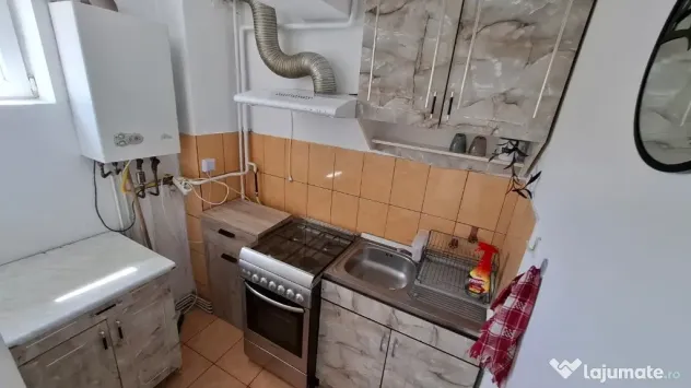 Inchiriere garsoniera, in Galata,