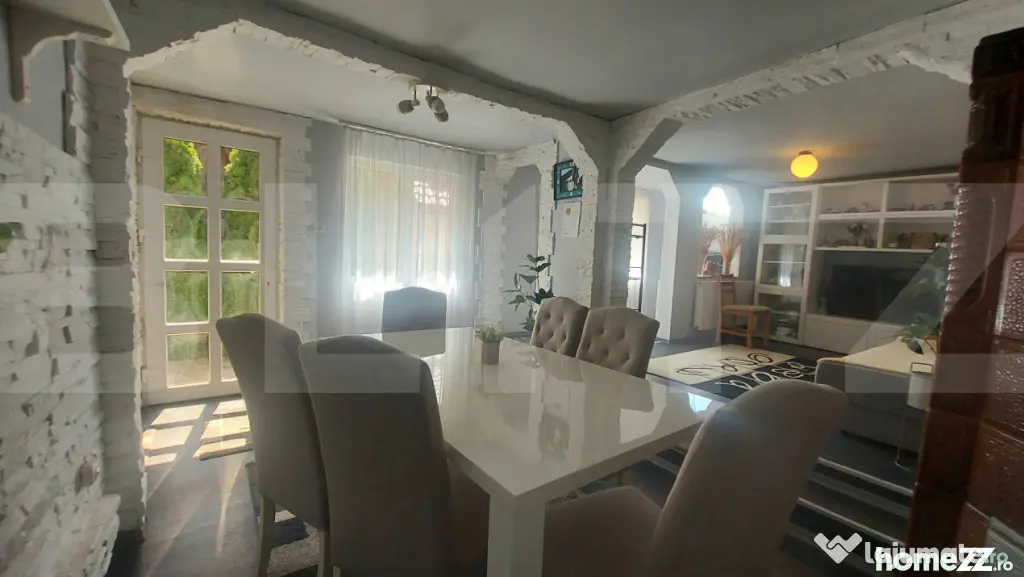 Vila cu teren intravilan, 4.400 mp, Valcele - Valcele (Covasna)