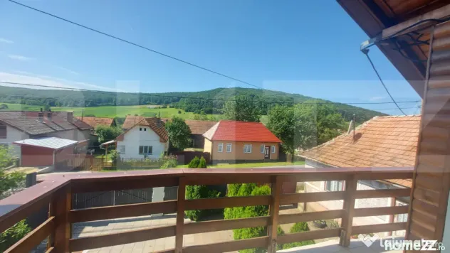 Vila cu teren intravilan, 4.400 mp, Valcele - Valcele (Covasna)