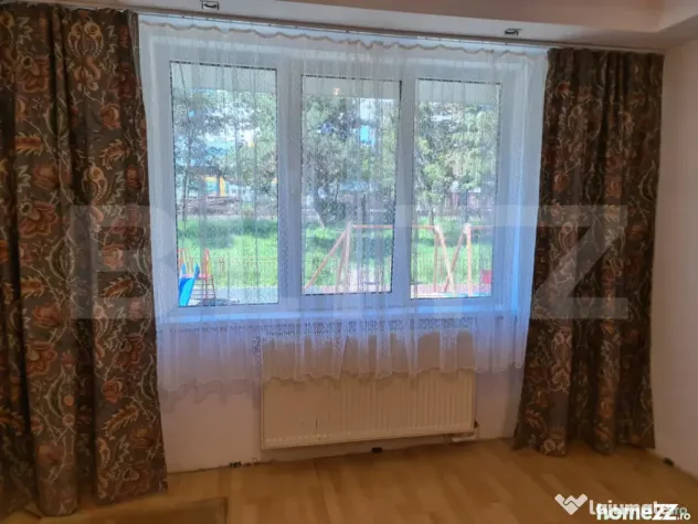 Apartament 3 camere, 64 mp, decomandat, zona Garii - Bistrita (Bistrita-Nasaud)