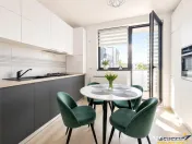 Apartament nou, mobilat si utilat modern, cu loc de parcare 