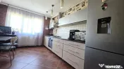 Apartament 2 camere de vanzare 