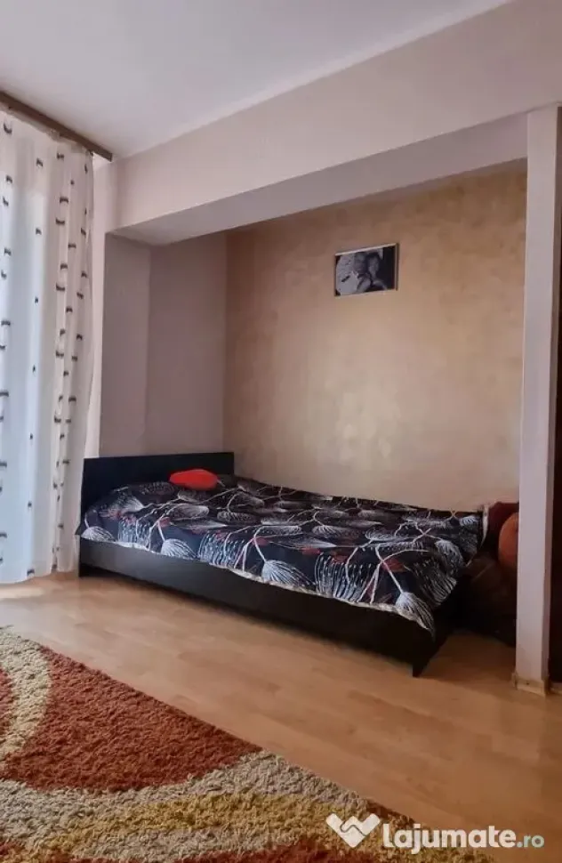 De inchiriat apartament 2 camere, Micro 20, zona 2 Cocosi...