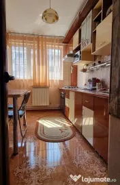 De inchiriat apartament 2 camere, Micro 20, zona 2 Cocosi...