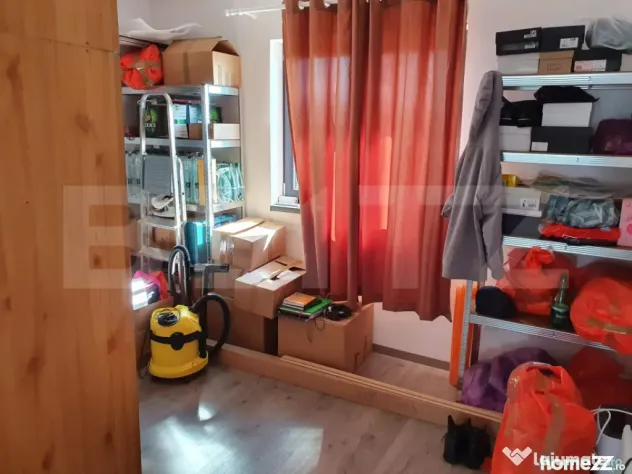 Casa de vanzare, 103 mp, zona Martinesti
