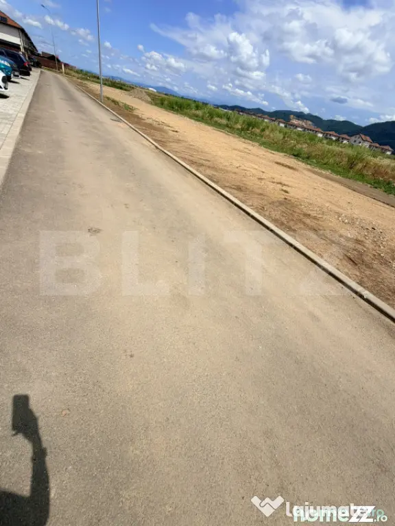 Apartament cu 2 camere și curte proprie de 70 mp, Ghimbav,