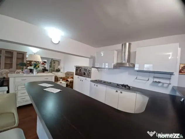 Spatiu-hala-afacere mobilier la comanda, Otopeni- Therme