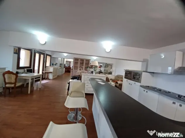 Spatiu-hala-afacere mobilier la comanda, Otopeni- Therme