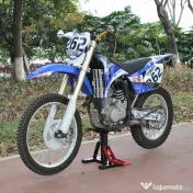 HOMCOM Cric de Ridicare pentru Motociclete, Capacitate 150kg, Înălțime Reglabilă, din Oțel Zincat și Cauciuc, cu Manivelă | Aosom Romania