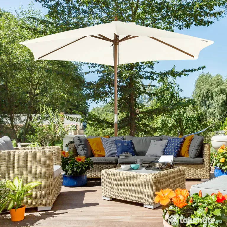 Outsunny Umbrelă Rotundă de Grădină din Bambus și Poliester 2.5x2.3m Crem/Alb | Aosom Romania