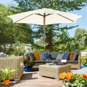 Outsunny Umbrelă Rotundă de Grădină din Bambus și Poliester 2.5x2.3m Crem/Alb | Aosom Romania