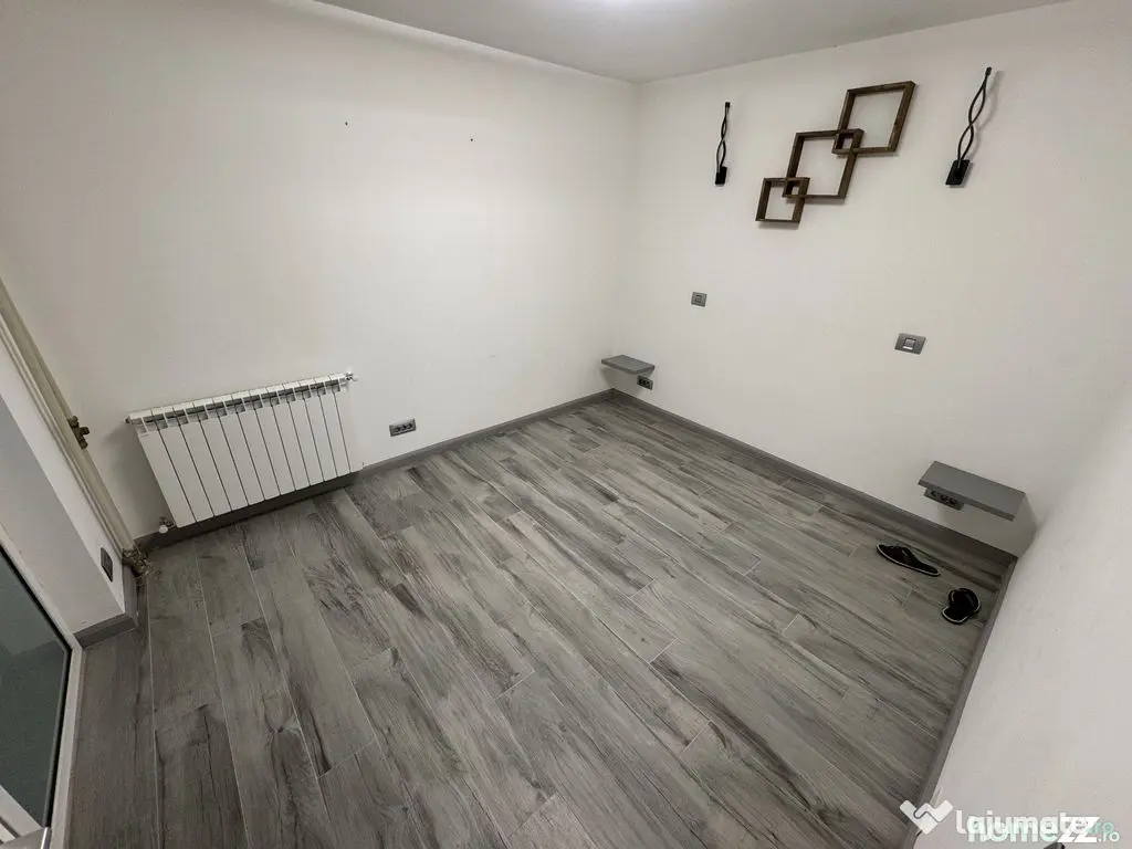 Apartament 3 camere zona Tomis 2 cu Centrala - Constanta (Constanta)