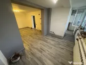 Apartament 3 camere zona Tomis 2 cu Centrala 