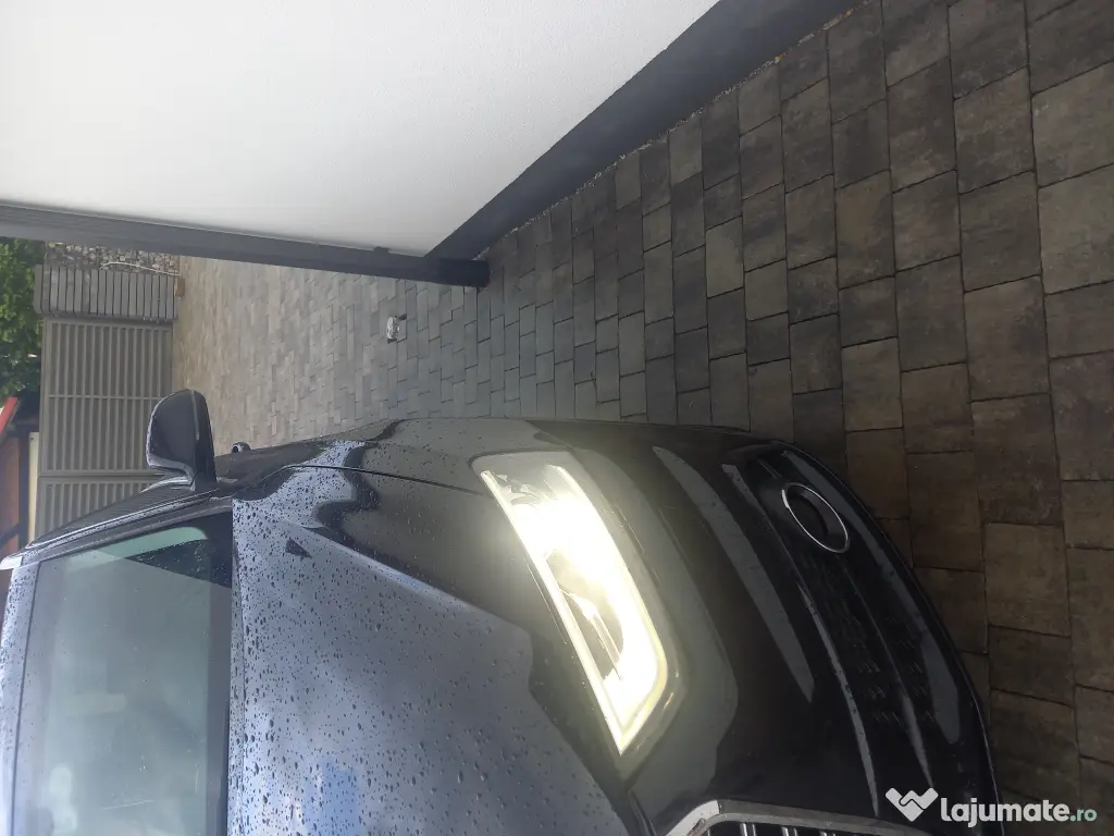 Vând Audi q3 an 2014 140 CP tracțiune fata recent înmatriculată