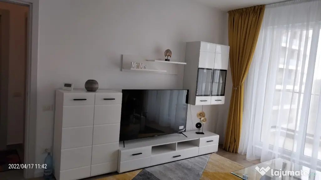 Apartament 2 camere cu piscina în complex Prelungirea Ghencea