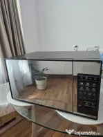 cuptor cu microunde Samsung GE83X, 23 l, 800W
