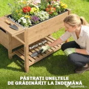 Outsunny Jardinieră Înălțată pe 2 Niveluri cu Rafturi Laterale și Inferior, Fabricată din Lemn de Brad cu Căptușeală și Orificii de Drenare, pentru Flori și Legume, 119,5x102x76,5cm, Maro Deschis | Aosom Romania