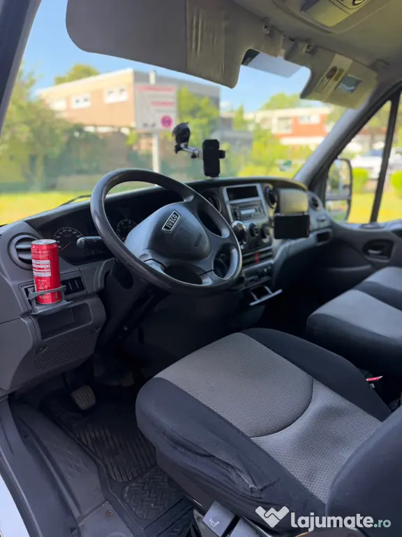 Vând Iveco Daily 35 S 15 2.3 Diesel 2014