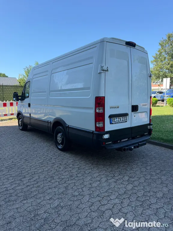 Vând Iveco Daily 35 S 15 2.3 Diesel 2014