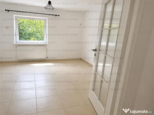 Apartament 3 camere | 2 Bai | Boxa | Zona Racadau