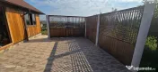Teren in suprafata de 2400 mp cu cabanuta