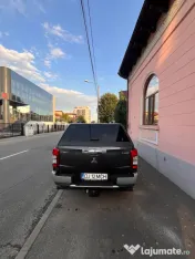 Mitsubishi L200 4x4 cu Hardtop 