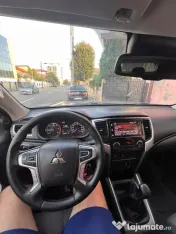 Mitsubishi L200 4x4 cu Hardtop 