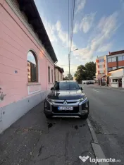 Mitsubishi L200 4x4 cu Hardtop 