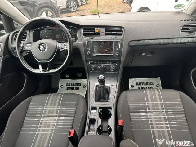 VW Golf VII LOUNGE