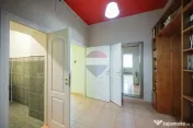 Casă zona Horea, cu apartament separat, grădină amenaj... 