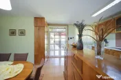 Casă zona Horea, cu apartament separat, grădină amenaj... 