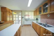 Casă zona Horea, cu apartament separat, grădină amenaj... 