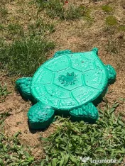 Ornamente pentru grădină pictate manual 
