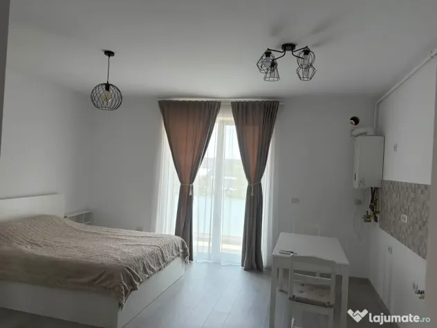 Proprietar | Apt 1 Cam. Giroc (Zonă Comercială) | Bloc 2021 | Clasa A, Încălzire Pardoseală + Parcare