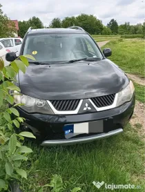 Vand autovehicul Mitsubishi outlander