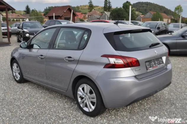 Peugeot 308 1.2i -benzin