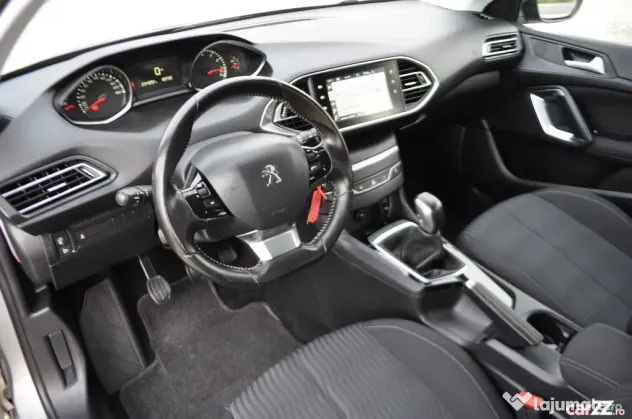Peugeot 308 1.2i -benzin