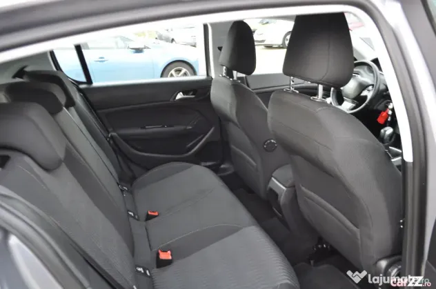 Peugeot 308 1.2i -benzin