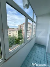 Apartament cu 2 camere, etaj 6, centrala proprie, zona Rovin 
