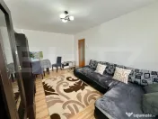 Apartament cu 2 camere, etaj 6, centrala proprie, zona Rovin 