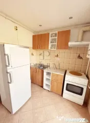 LUNEI - 3 CAMERE - 2 BAI - ETAJ 2 - CENTRALA PROPRIE - DECOM 