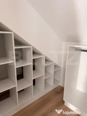 Apartament 3 camere , zona Urusagului 