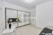 Garsonieră decomandată - Complet renovată - Parter –... 