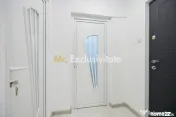 Garsonieră decomandată - Complet renovată - Parter –... 